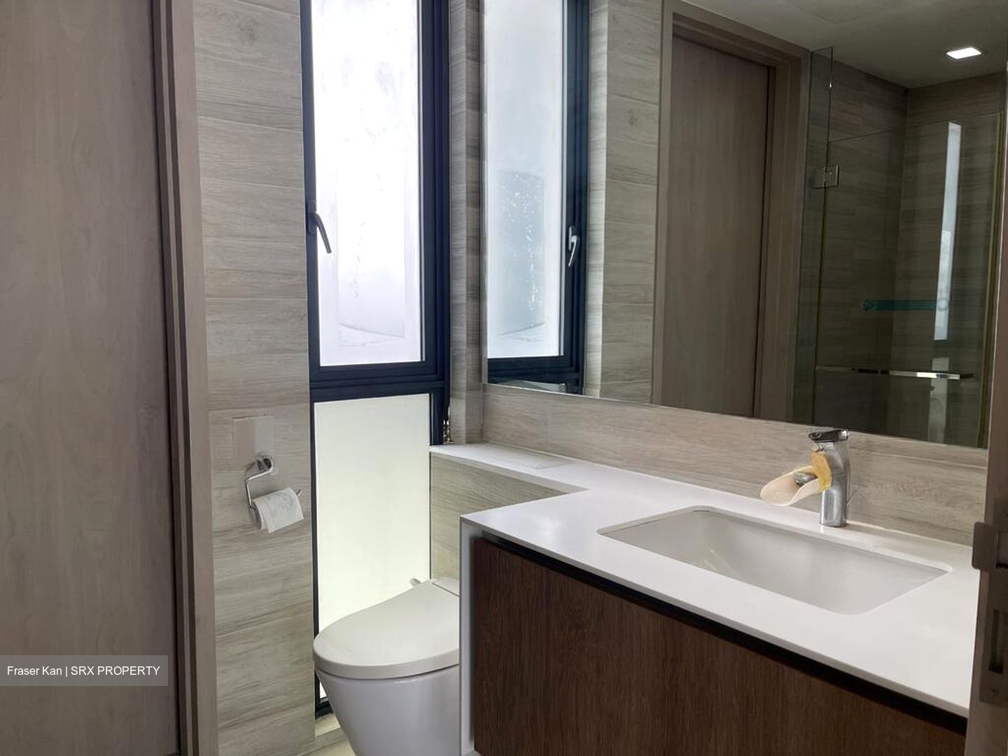 J Gateway (D22), Condominium #524379911